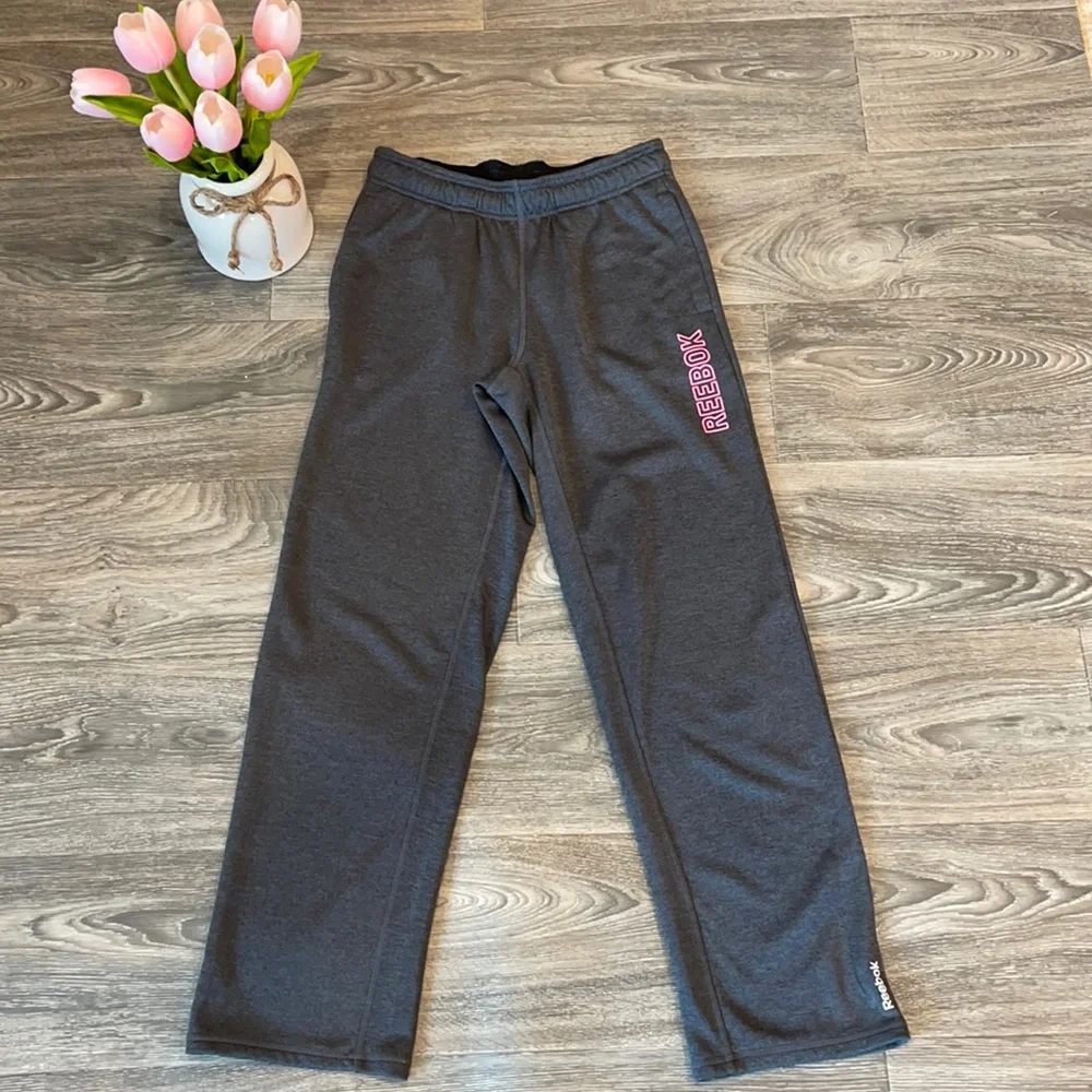 💗Reebok Sweatpants💗 - Picture 1 of 6